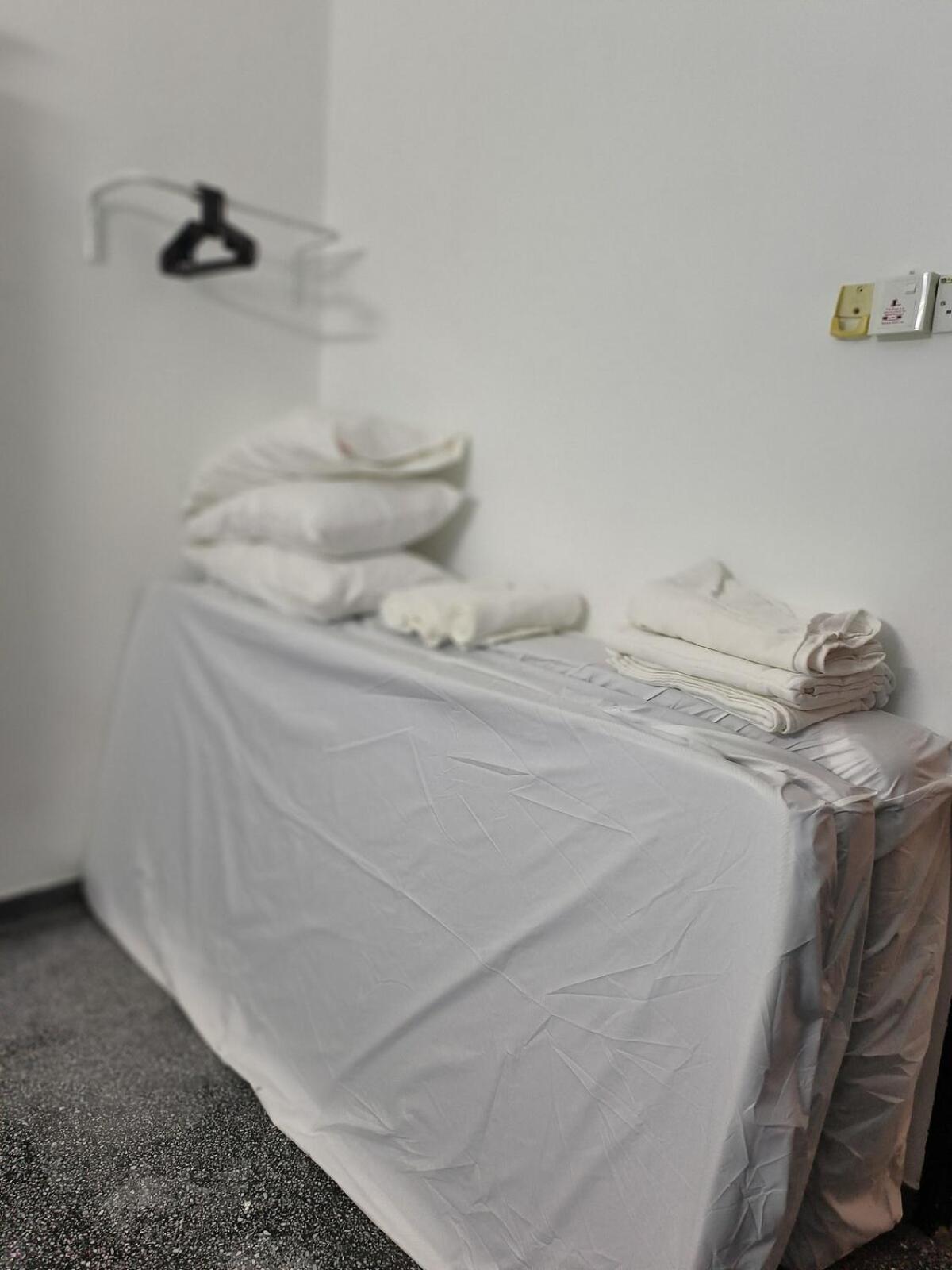 Tg103A Pet Friendly 15Pax, Near Beach Side Tanjung Bungah  Exterior photo