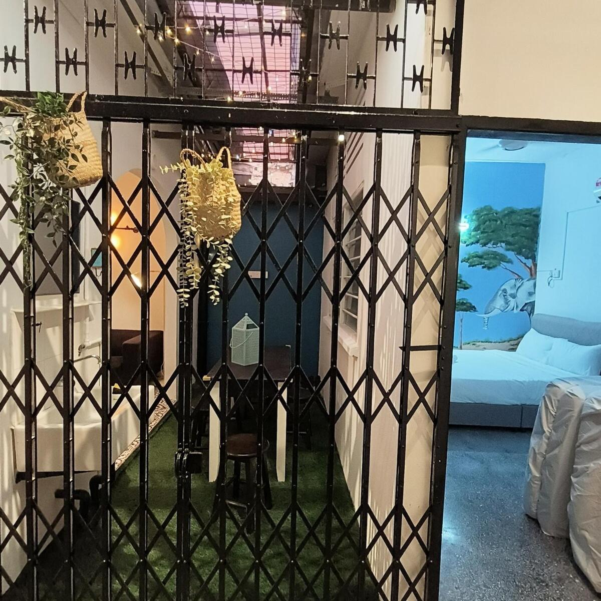 Tg103A Pet Friendly 15Pax, Near Beach Side Tanjung Bungah  Exterior photo